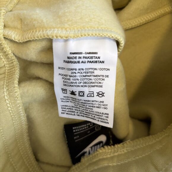 Nike Sportswear Essential Fleece Pant - Picture 7 of 9